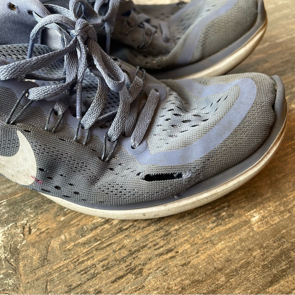 Preloved Nike Flex 2017 Run sneakers women’s size 9.5 - Picture 6 of 16